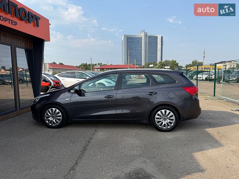 Универсал Kia Ceed 2015 в Киеве