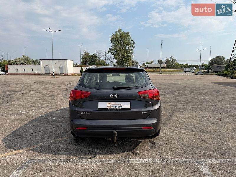 Универсал Kia Ceed 2015 в Киеве
