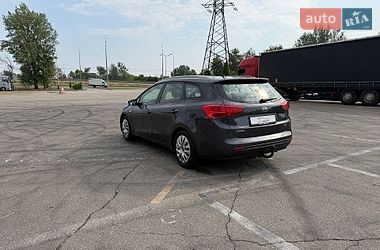 Универсал Kia Ceed 2015 в Киеве