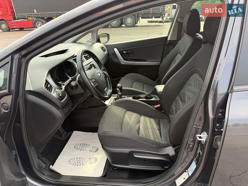 Универсал Kia Ceed 2015 в Киеве