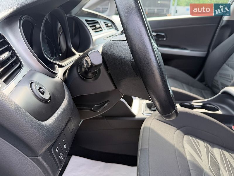 Универсал Kia Ceed 2015 в Киеве