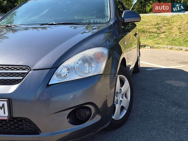 Хетчбек Kia Ceed 2008 в Києві