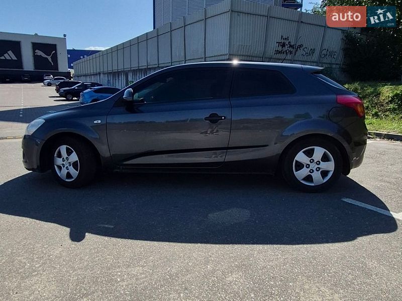 Хетчбек Kia Ceed 2008 в Києві