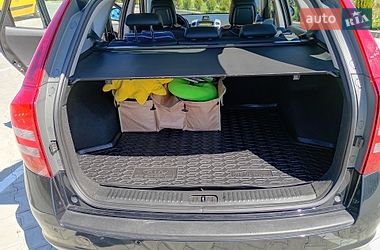 Универсал Kia Ceed 2008 в Сарнах