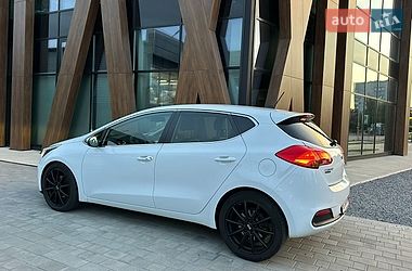 Хетчбек Kia Ceed 2012 в Луцьку