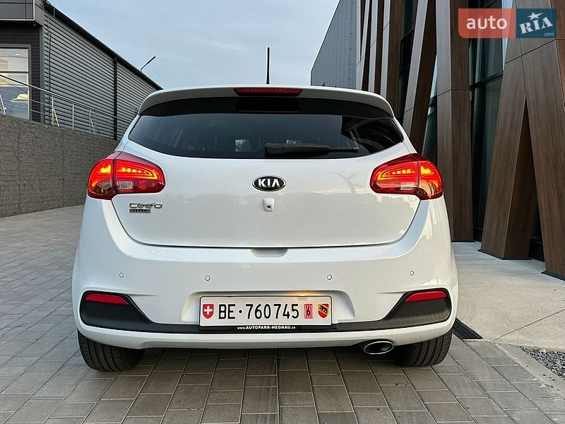 Хетчбек Kia Ceed 2012 в Луцьку