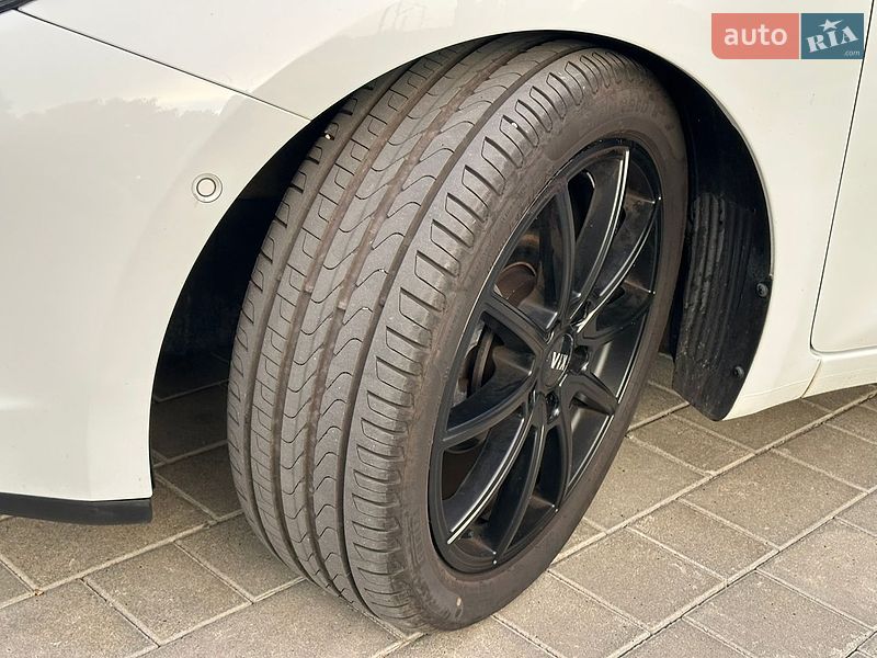 Хетчбек Kia Ceed 2012 в Луцьку