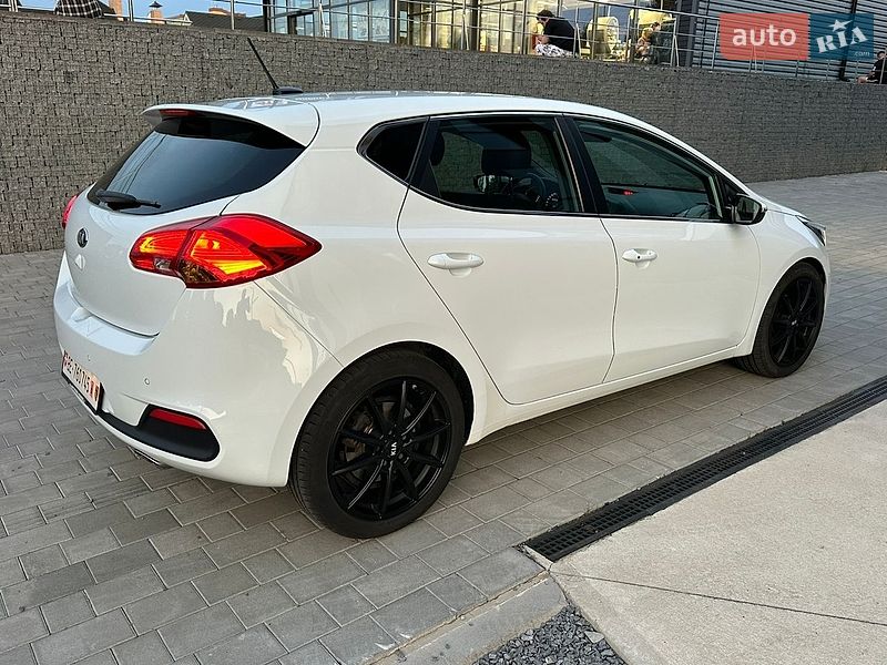 Хетчбек Kia Ceed 2012 в Луцьку