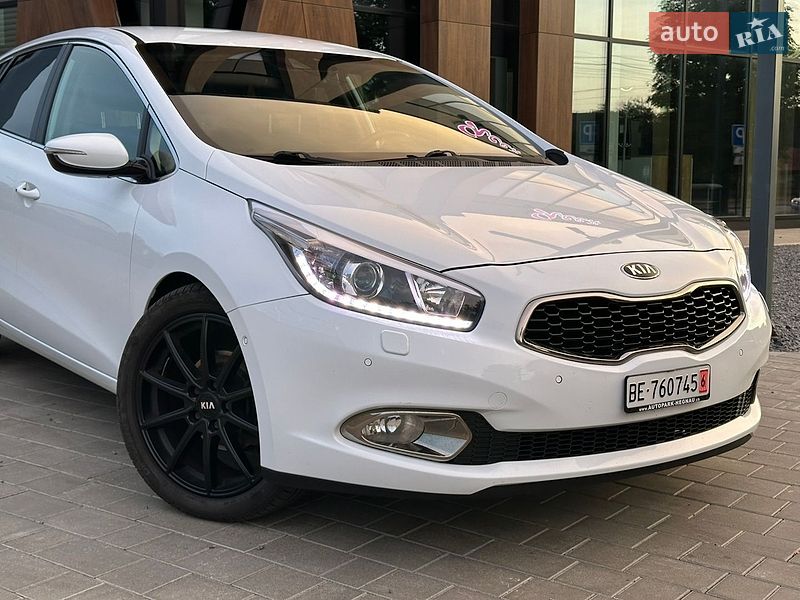 Хетчбек Kia Ceed 2012 в Луцьку