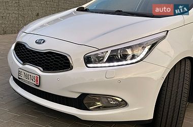 Хетчбек Kia Ceed 2012 в Луцьку
