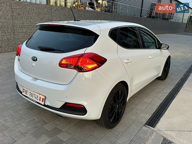 Хетчбек Kia Ceed 2012 в Луцьку