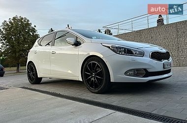 Хетчбек Kia Ceed 2012 в Луцьку
