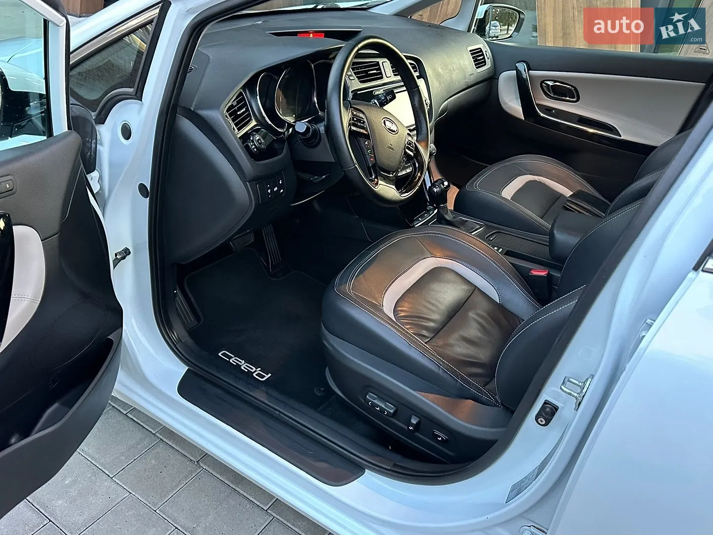 2012 Kia Cee'd - мініатюра 40