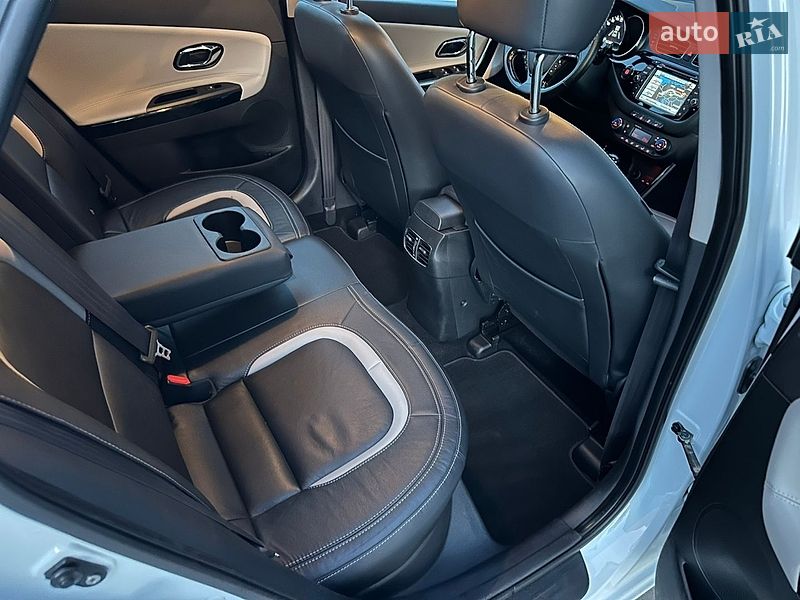Хетчбек Kia Ceed 2012 в Луцьку