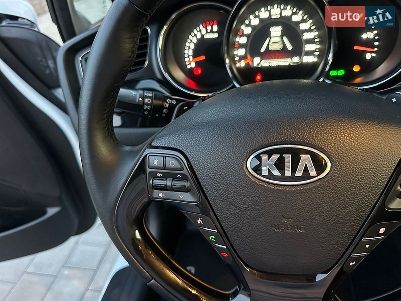 Хетчбек Kia Ceed 2012 в Луцьку