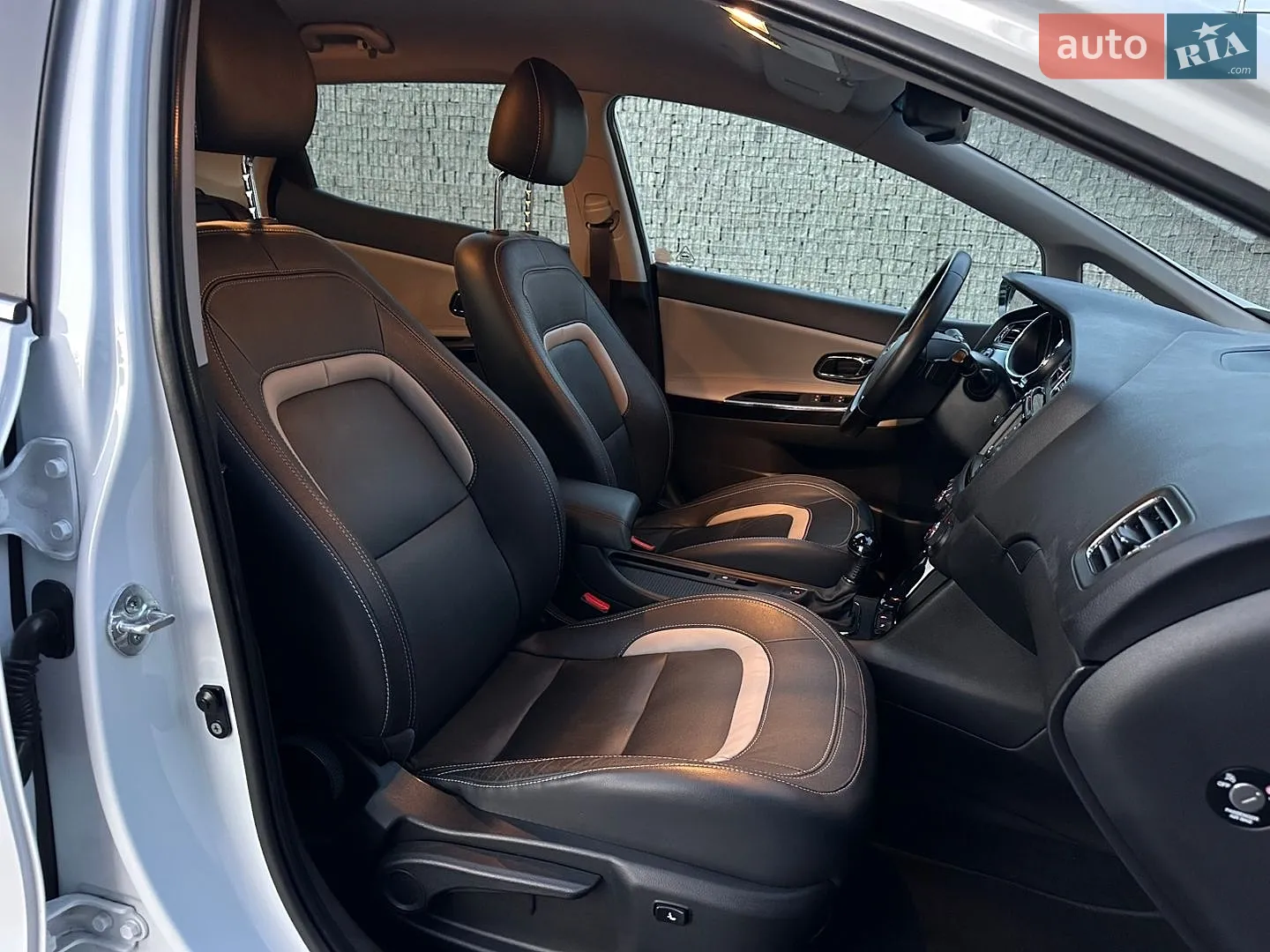 2012 Kia Cee'd - мініатюра 73