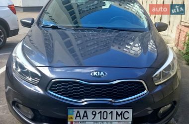 Хэтчбек Kia Ceed 2012 в Киеве