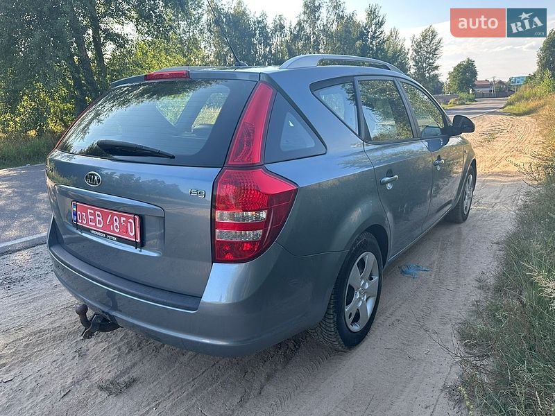 Универсал Kia Ceed 2009 в Киеве