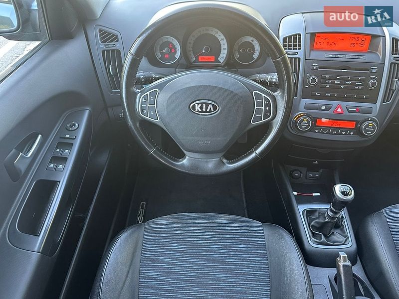 Универсал Kia Ceed 2009 в Киеве