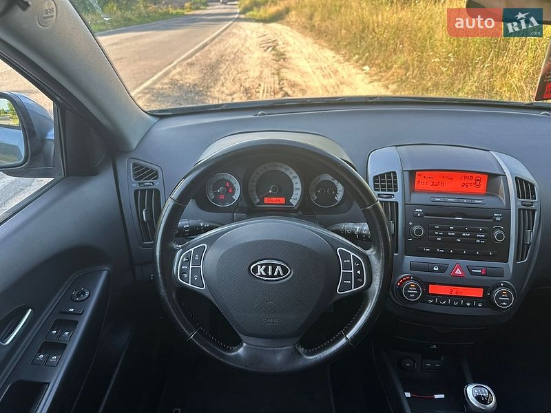 Универсал Kia Ceed 2009 в Киеве