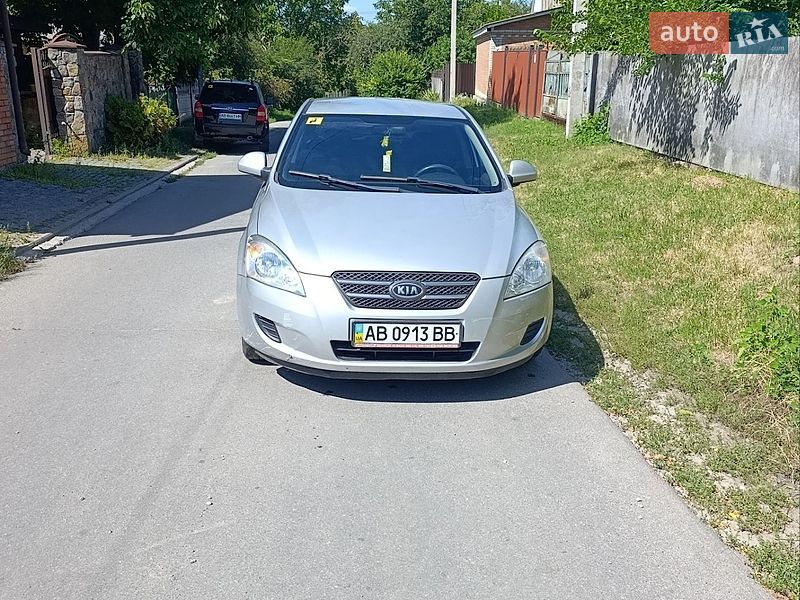 Хетчбек Kia Ceed 2008 в Вінниці