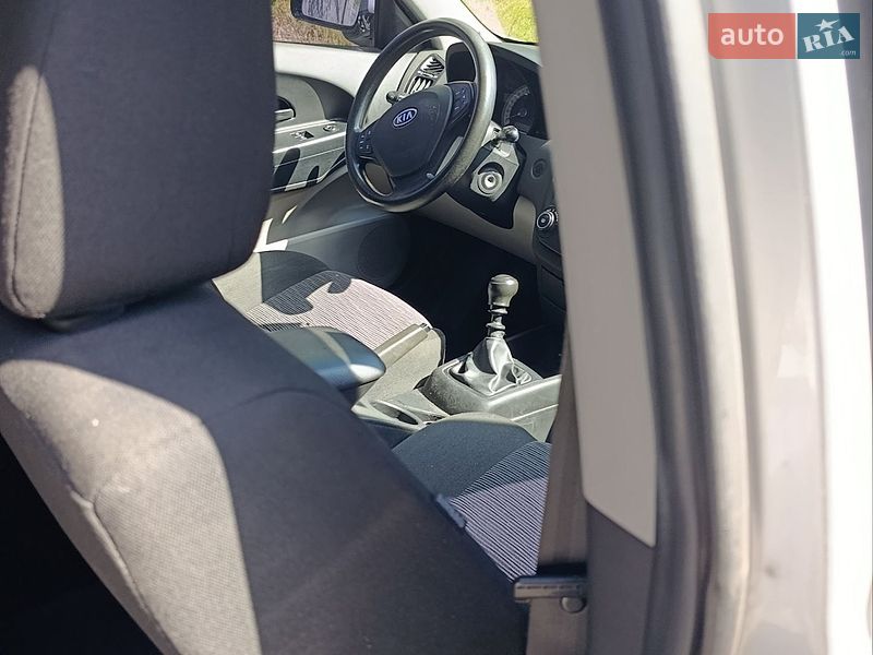 Хетчбек Kia Ceed 2008 в Вінниці