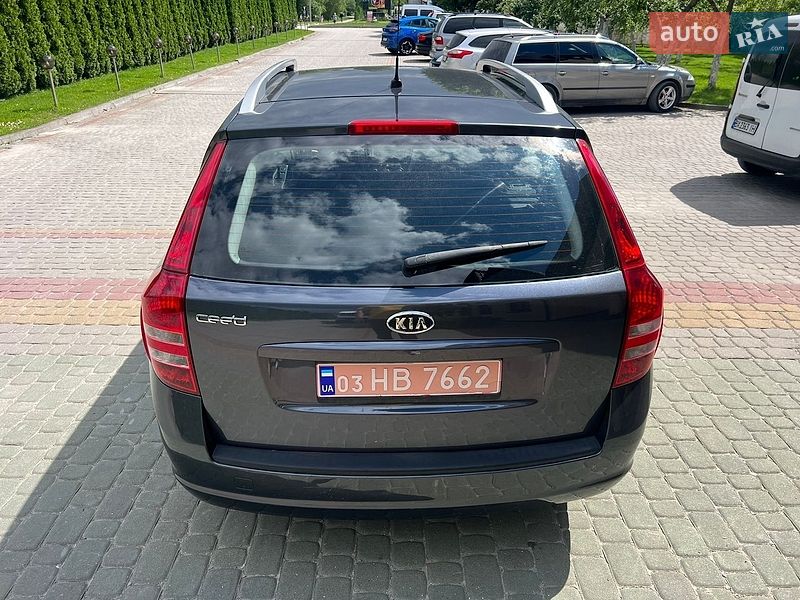 Універсал Kia Ceed 2008 в Дунаївцях