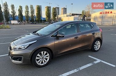 Хетчбек Kia Ceed 2016 в Києві