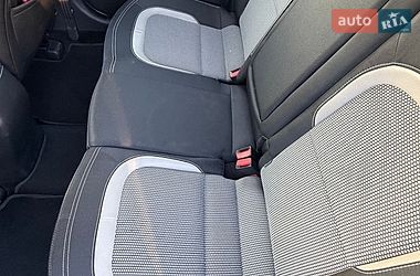Хетчбек Kia Ceed 2016 в Києві
