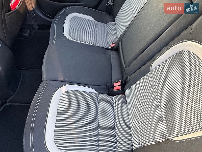 Хетчбек Kia Ceed 2016 в Києві