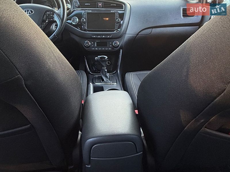 Хетчбек Kia Ceed 2016 в Києві