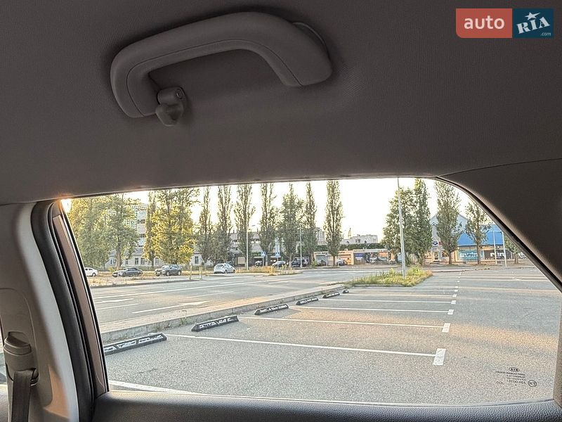 Хетчбек Kia Ceed 2016 в Києві