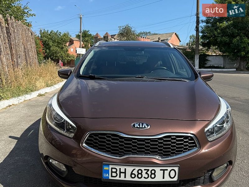 Універсал Kia Ceed 2013 в Білгороді-Дністровському