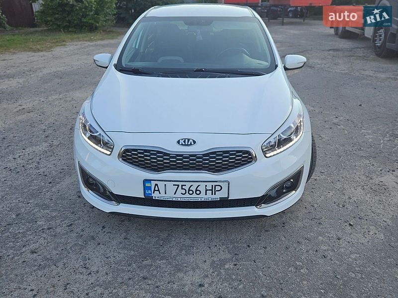 Хэтчбек Kia Ceed 2018 в Обухове