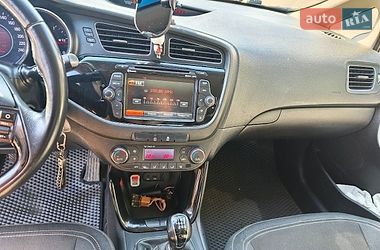 Хэтчбек Kia Ceed 2015 в Запорожье