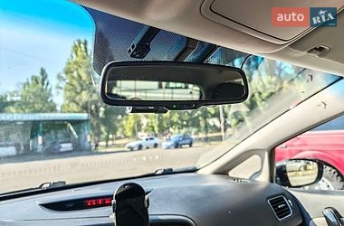 Хэтчбек Kia Ceed 2015 в Запорожье