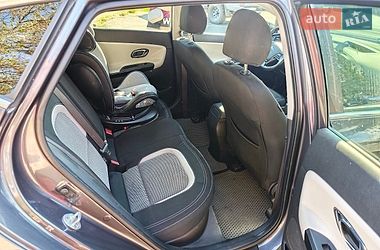 Хэтчбек Kia Ceed 2015 в Запорожье