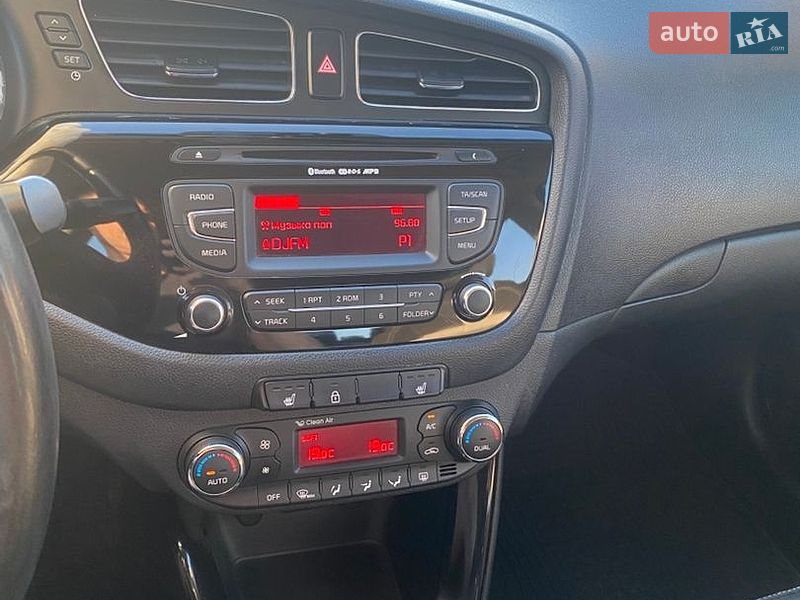 Хетчбек Kia Ceed 2013 в Києві