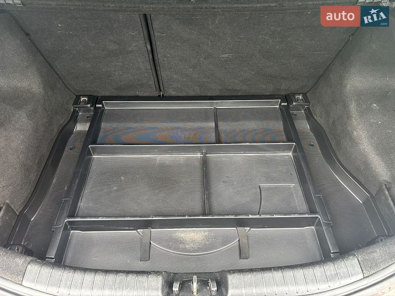 Хэтчбек Kia Ceed 2008 в Луцке