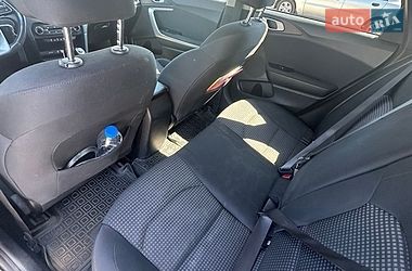 Универсал Kia Ceed 2019 в Киеве фото 19 Универсал Kia Ceed 2019 в Киеве