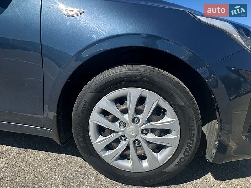 Универсал Kia Ceed 2019 в Киеве фото 17 Универсал Kia Ceed 2019 в Киеве