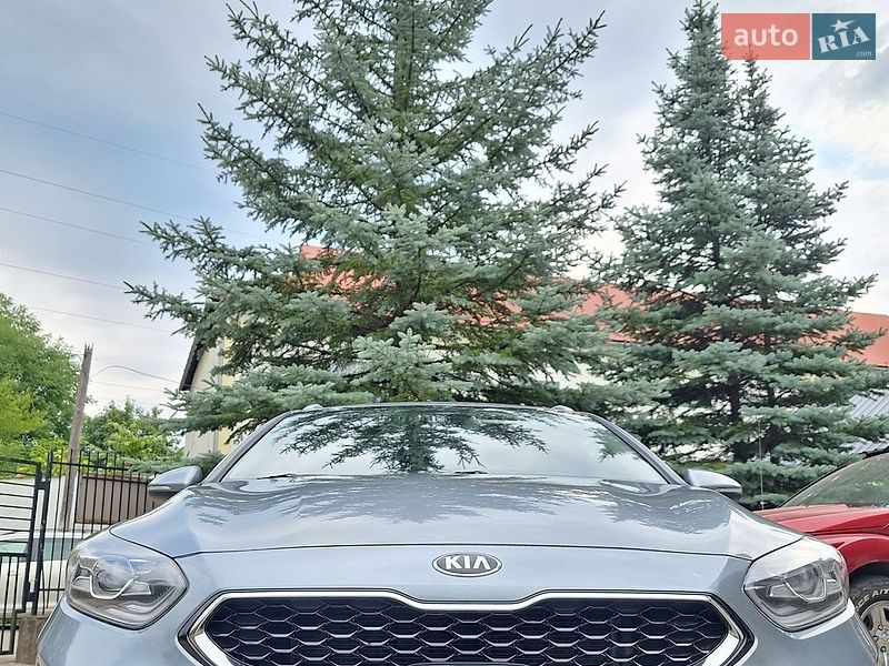 Універсал Kia Ceed 2018 в Сваляві