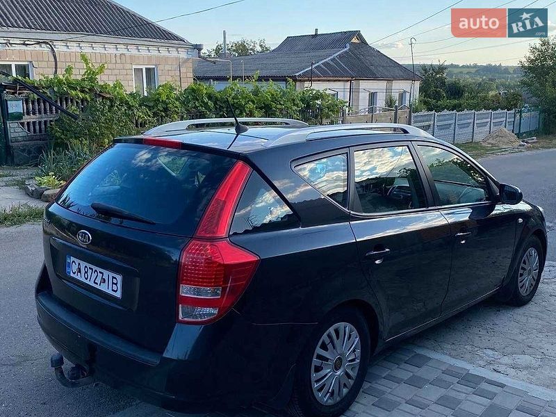 Универсал Kia Ceed 2011 в Звенигородке