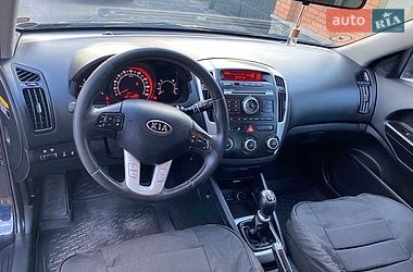 Универсал Kia Ceed 2011 в Звенигородке