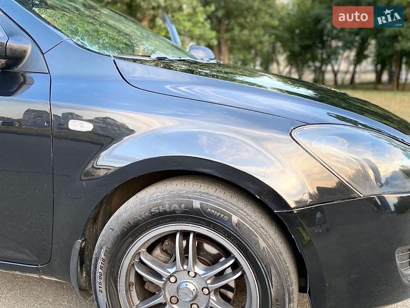Универсал Kia Ceed 2008 в Киеве фото 46 Универсал Kia Ceed 2008 в Киеве