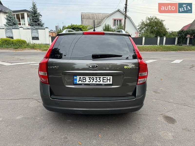 Універсал Kia Ceed 2010 в Вінниці