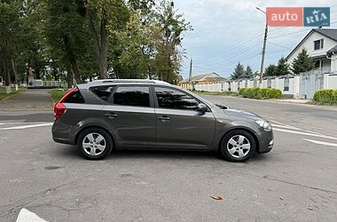 Універсал Kia Ceed 2010 в Вінниці