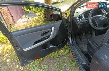 Хетчбек Kia Ceed 2013 в Чернігові