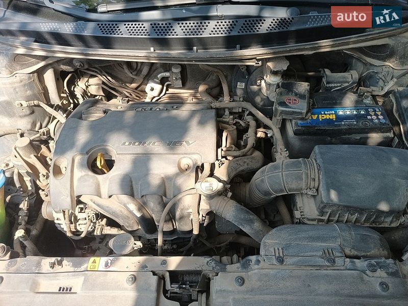 Хетчбек Kia Ceed 2013 в Чернігові