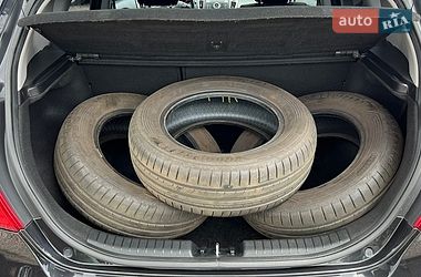 Хэтчбек Kia Ceed 2012 в Полтаве